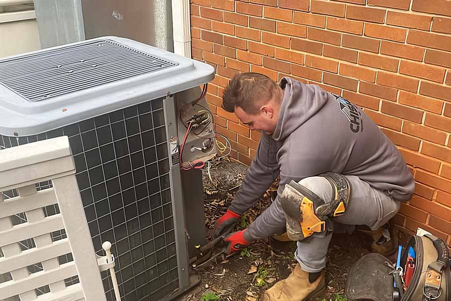 Stay cool during hot days in Greer, SC with professional air conditioning service. Experienced technicians provide reliable repairs and efficient solutions for lasting comfort.